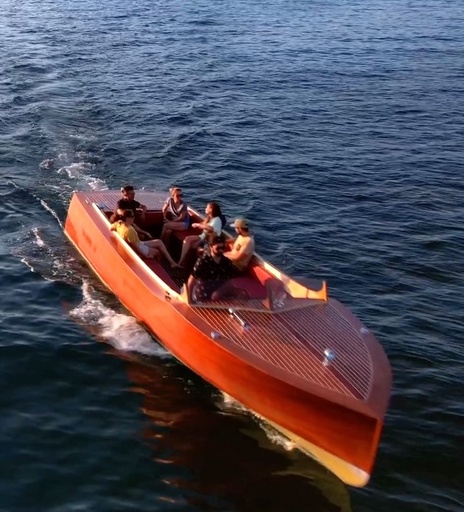 Grand Lake Discovery – 1 hour cruise (On-the-hour departure)